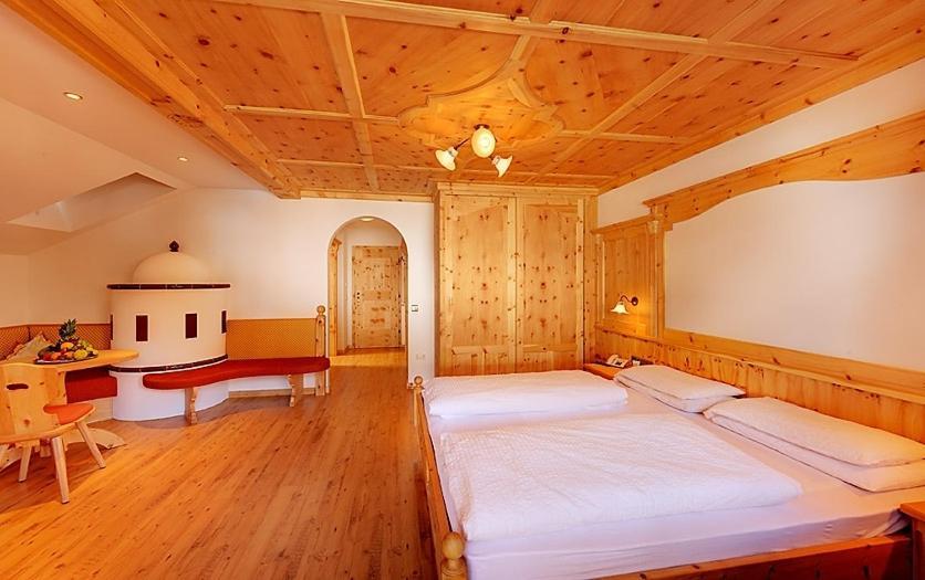 Hotel Alaska Selva di Val Gardena Ruang foto